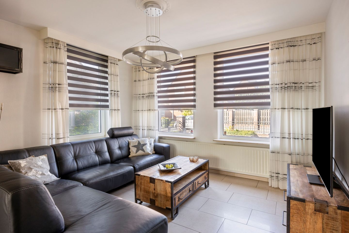 Foto 10 van Connorstraat 27