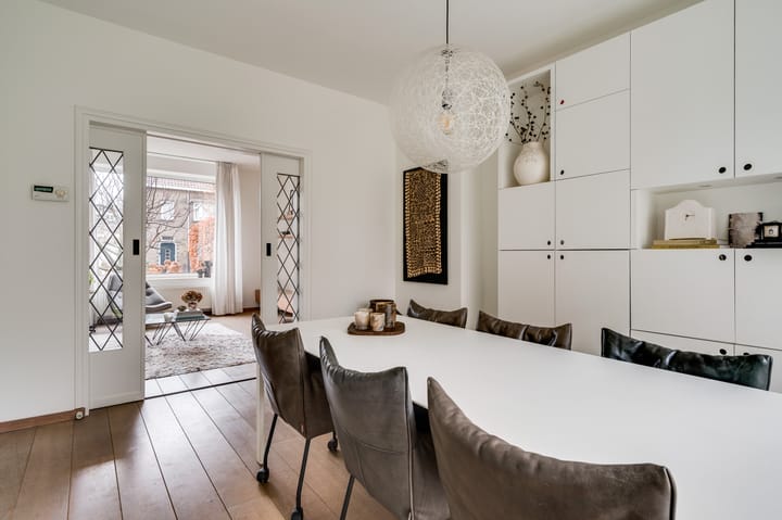 Foto 8 van Waldeck Pyrmontstraat 6