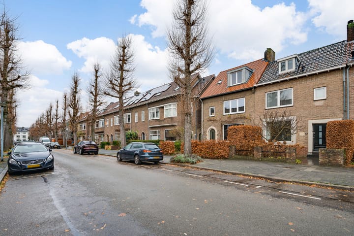 Foto 22 van Waldeck Pyrmontstraat 6