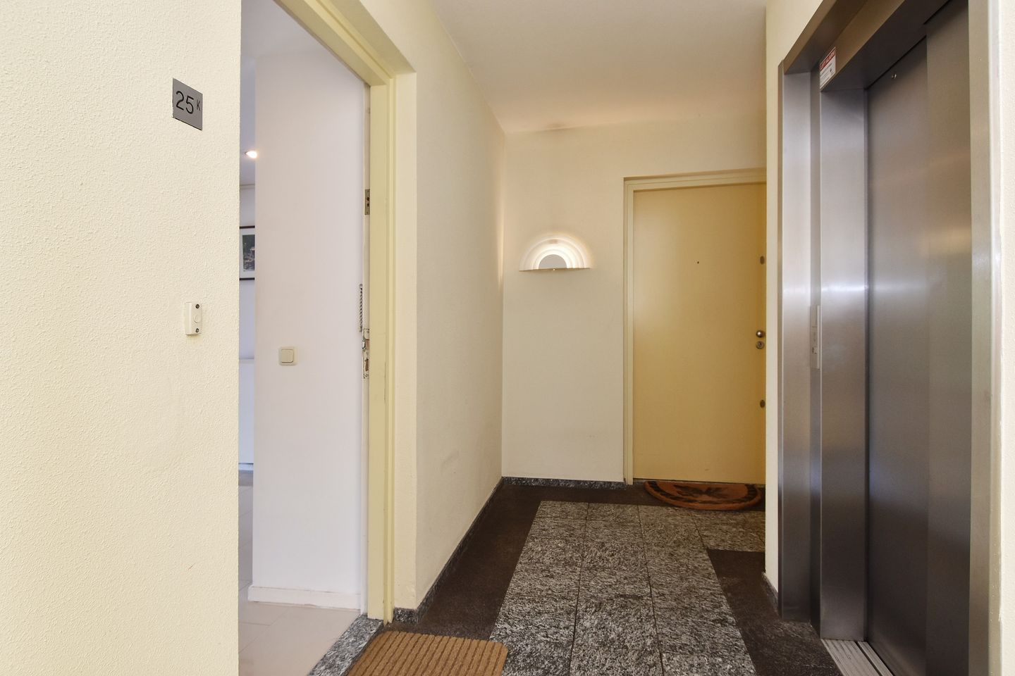 Foto 5 van Laan van Meerdervoort 25-K