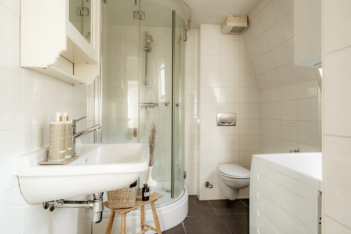 Foto 16 van Lange Lauwerstraat 34-B