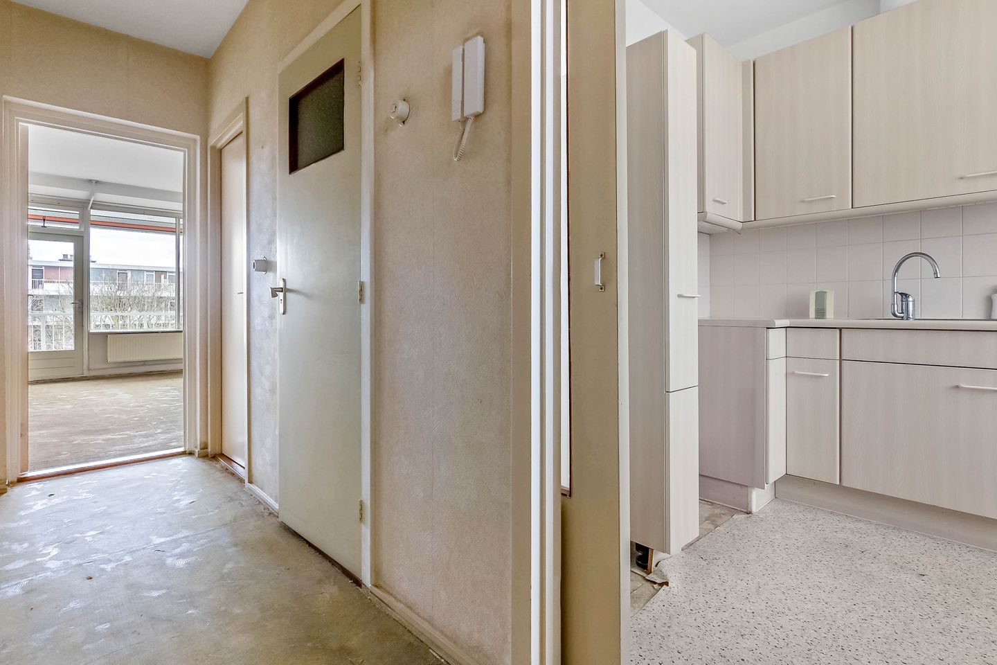 Foto 29 van Volendamlaan 905