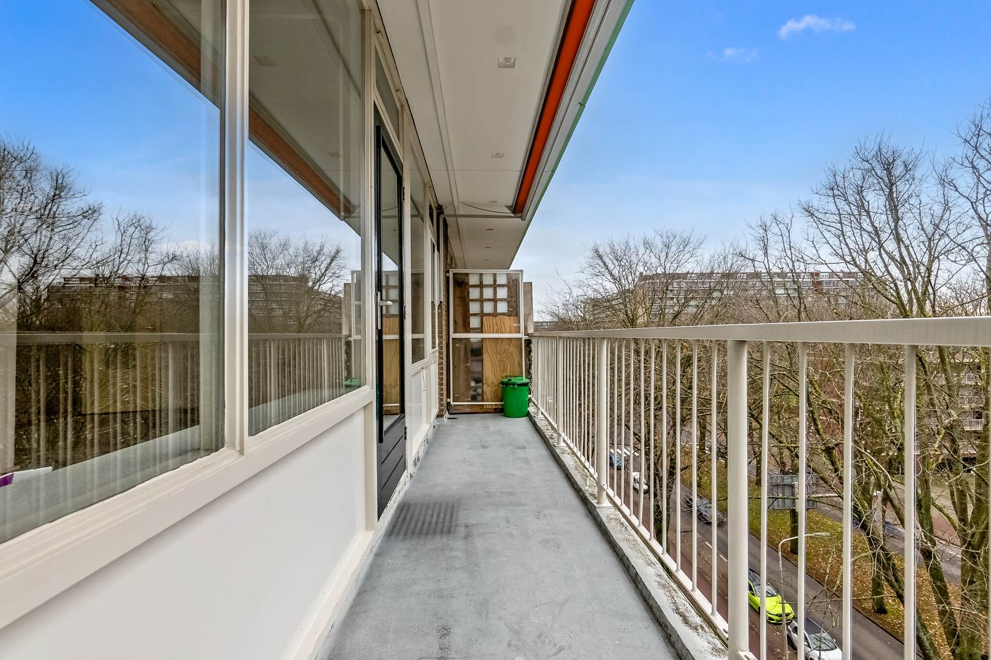 Foto 35 van Volendamlaan 905