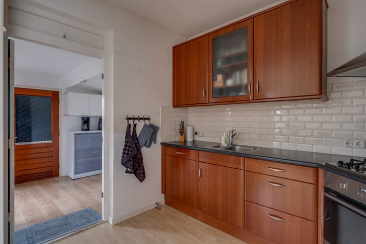 Foto 11 van Woerdstraat 34