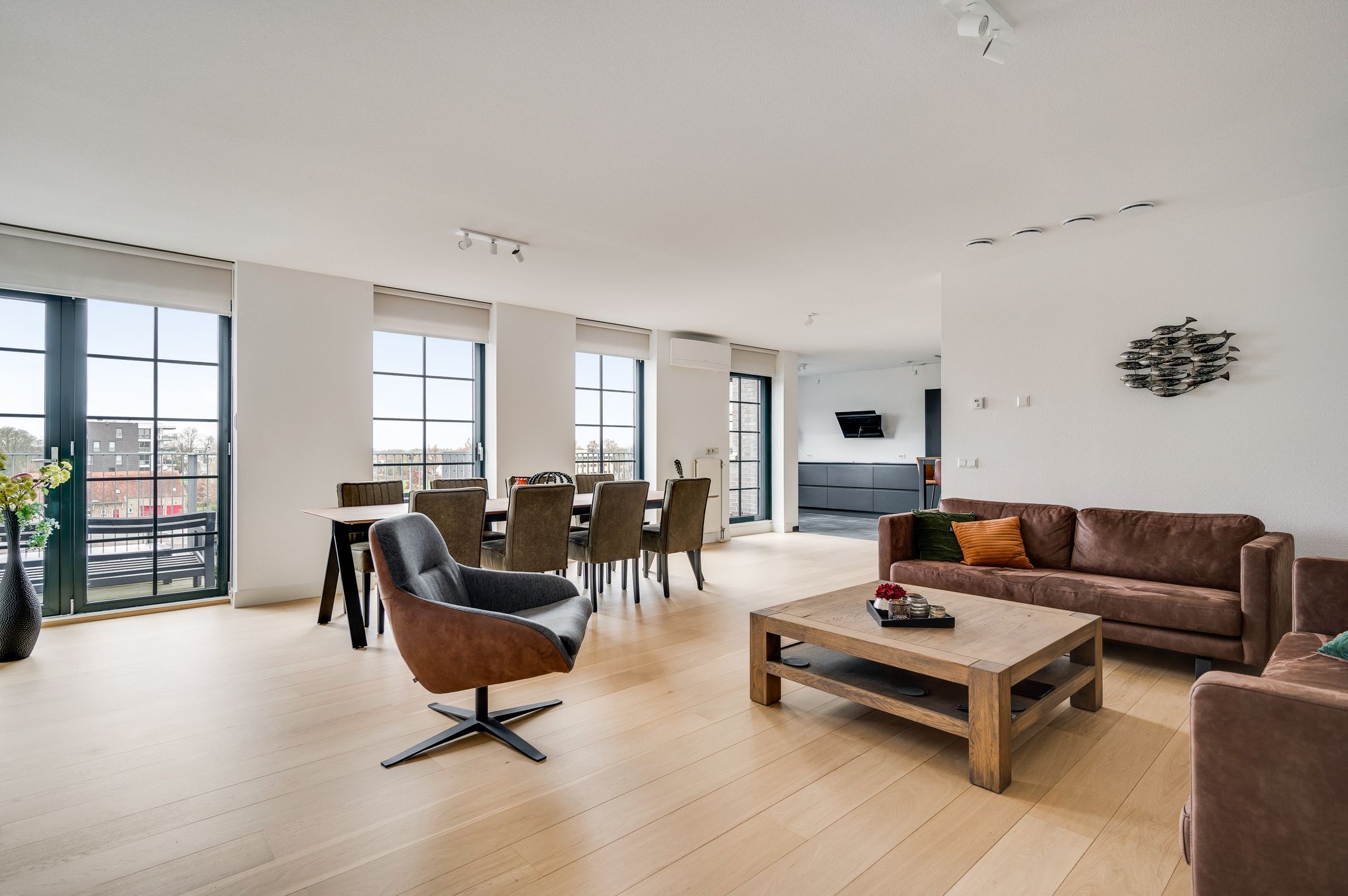 Foto 12 van Roersingel 65