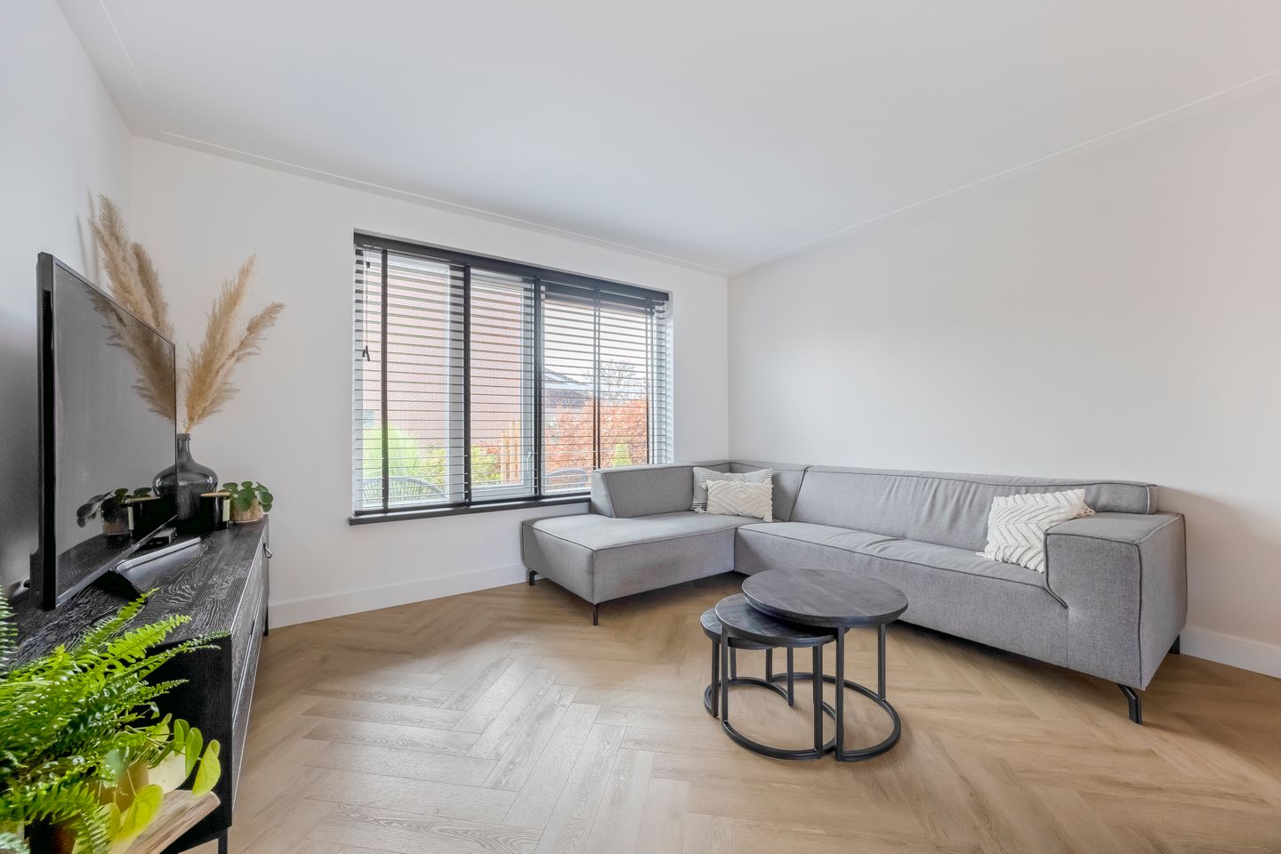 Photo 4 of Schrijvertje 54