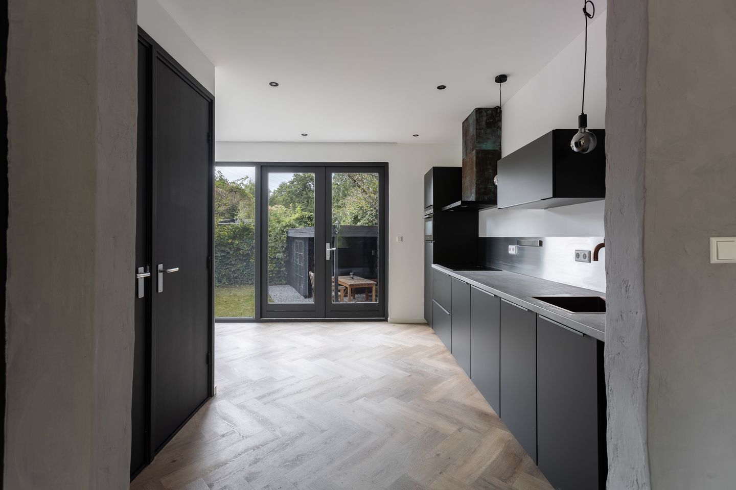 Foto 1 van Schuwacht 12