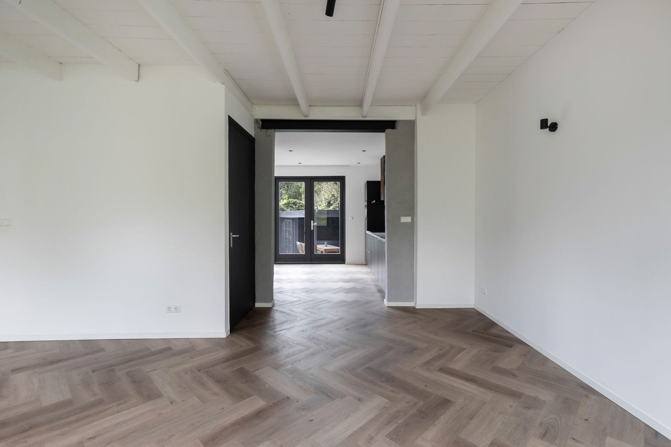 Photo 9 of Schuwacht 12