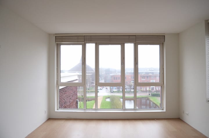 Photo 8 of Draaistok 24