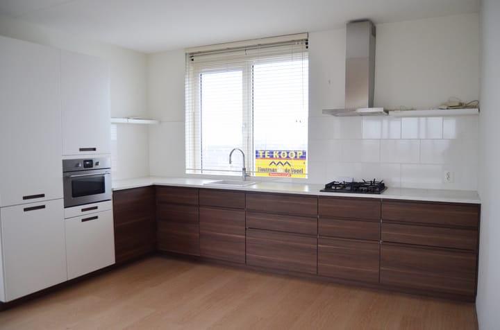 Photo 11 of Draaistok 24