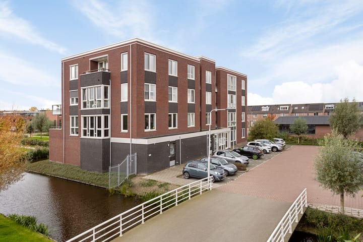 Photo 20 of Draaistok 24