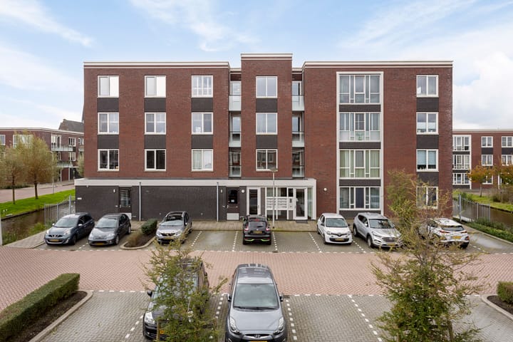 Photo 21 of Draaistok 24