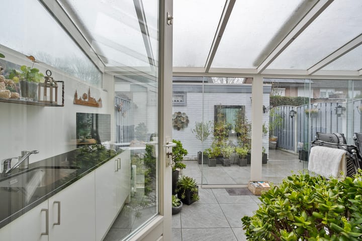 Foto 24 van Tinnegieterstraat 12