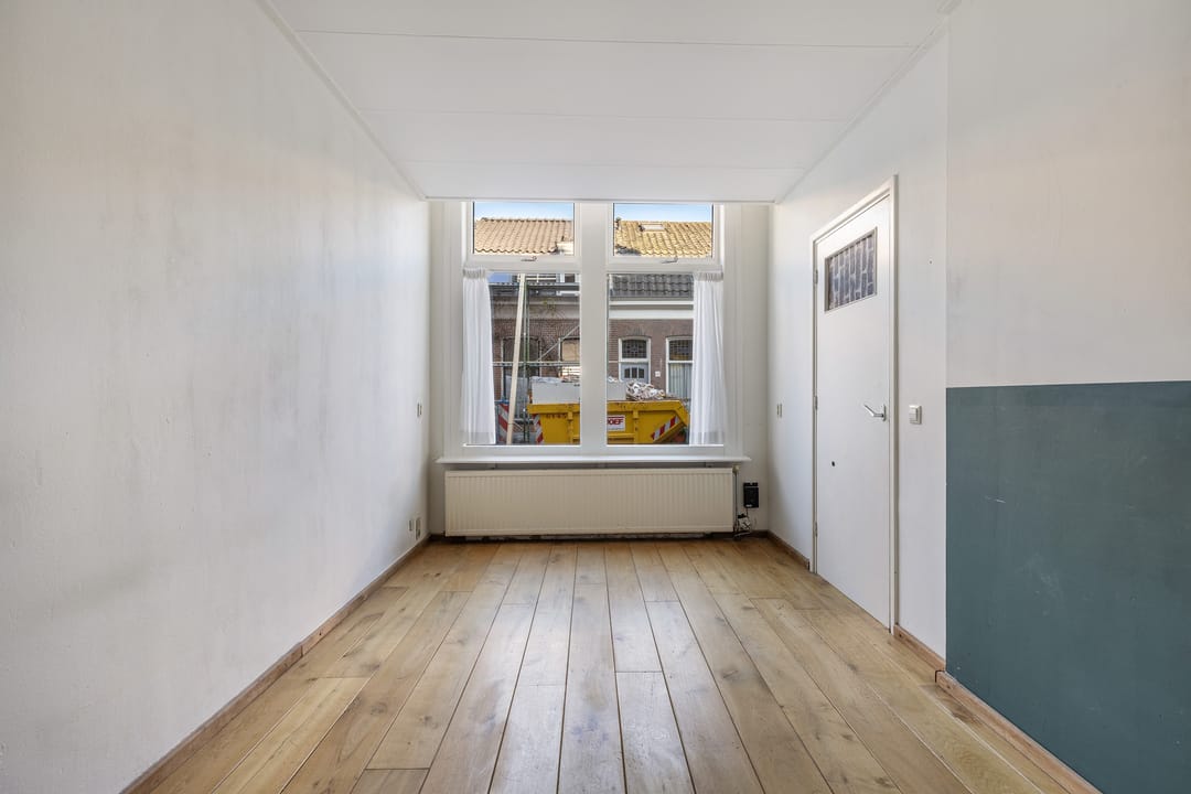 Photo 7 of Bloemstraat 5