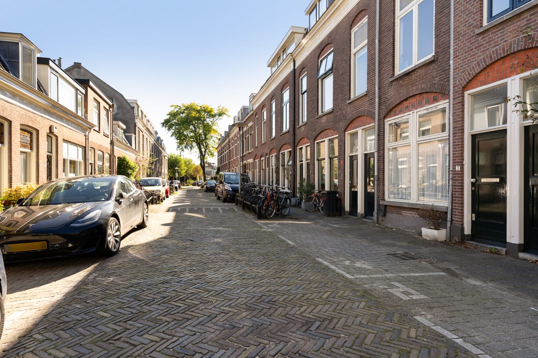 Photo 26 of Bloemstraat 5