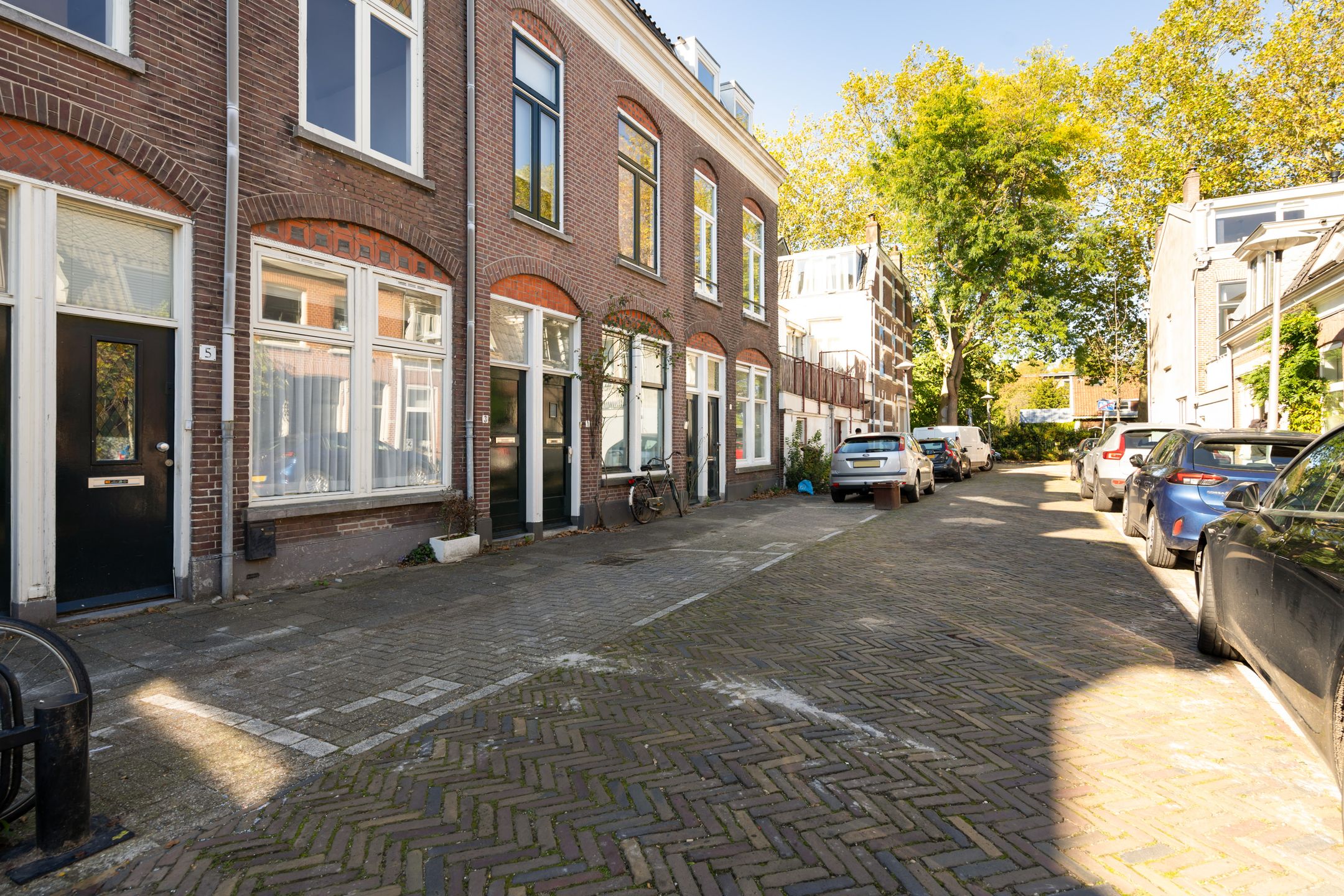 Photo 27 of Bloemstraat 5