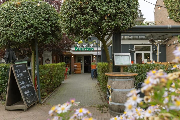 Photo 31 of Bloemstraat 5