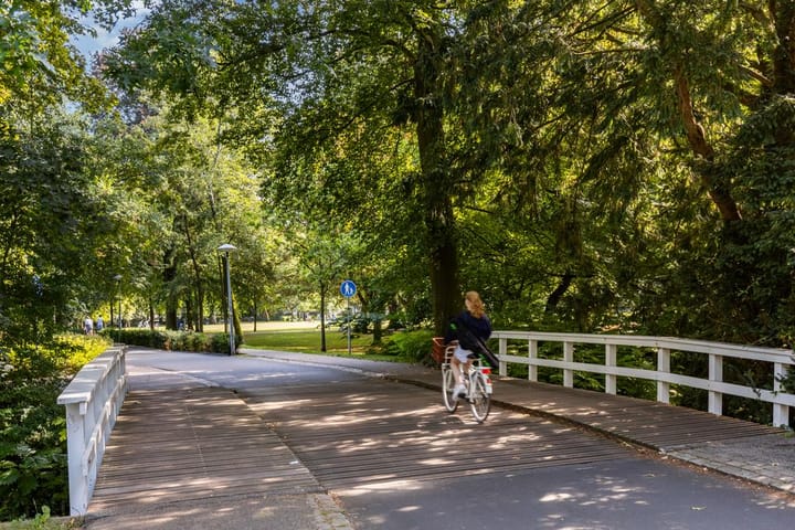 Photo 36 of Bloemstraat 5