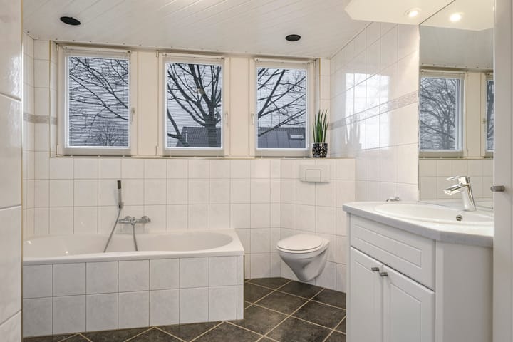 Foto 26 van Lindenlaan 2