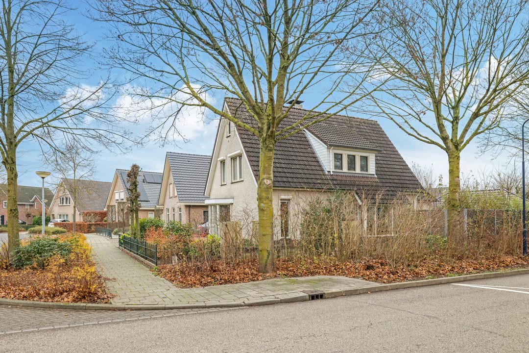 Foto 38 van Lindenlaan 2