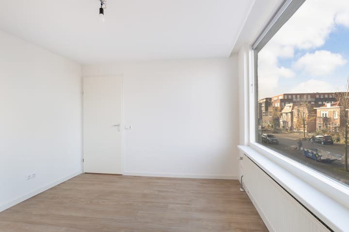 Foto 23 van Burgemeester de Bruïnelaan 44