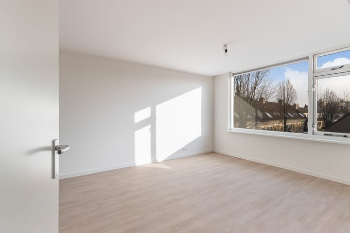 Foto 25 van Burgemeester de Bruïnelaan 44