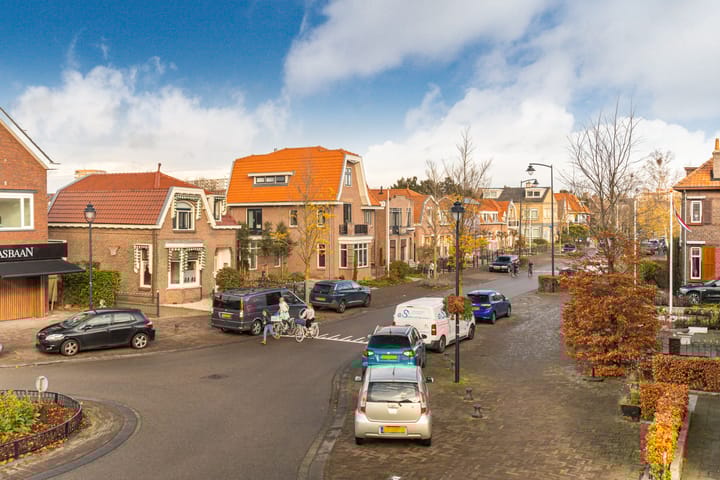 Foto 34 van Burgemeester de Bruïnelaan 44