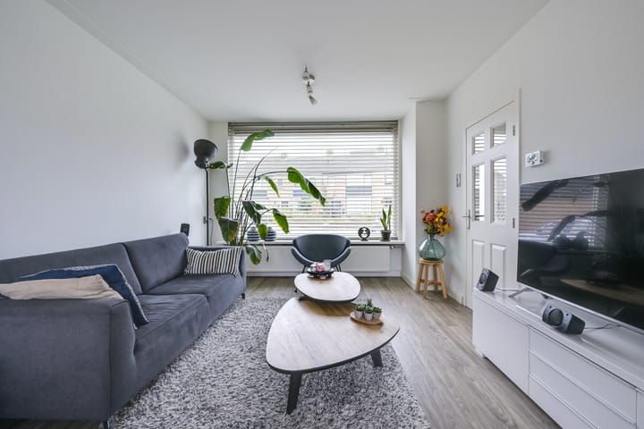 Foto 12 van Sweder van Vianenplein 10