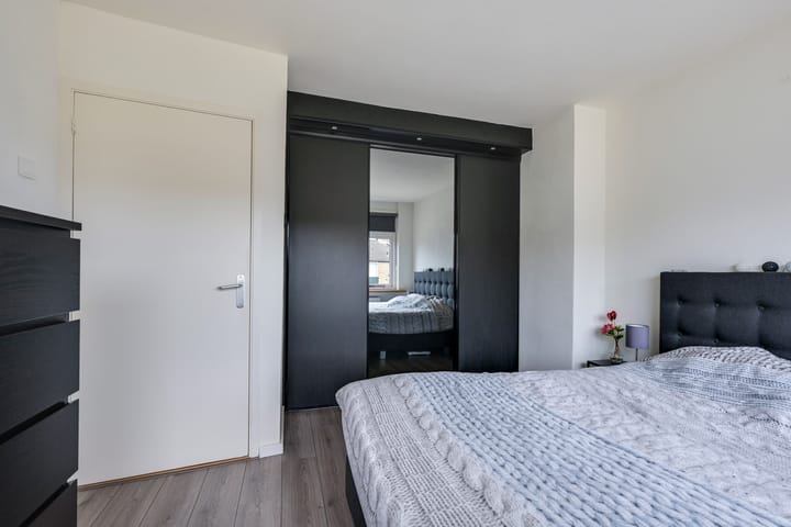 Foto 31 van Sweder van Vianenplein 10