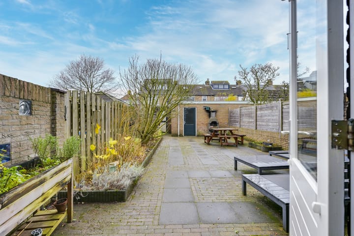 Foto 42 van Sweder van Vianenplein 10