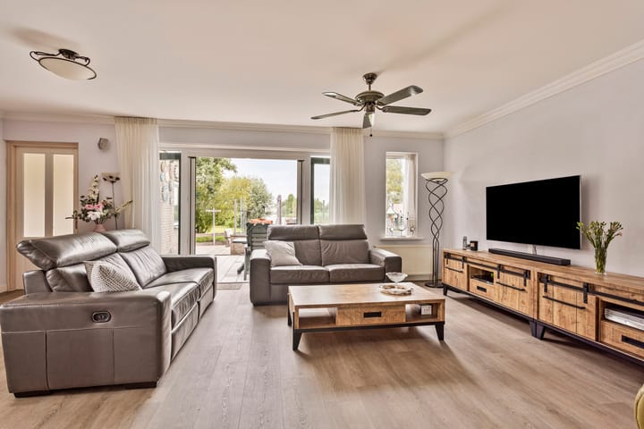 Foto 15 van Den Ilp 115-A