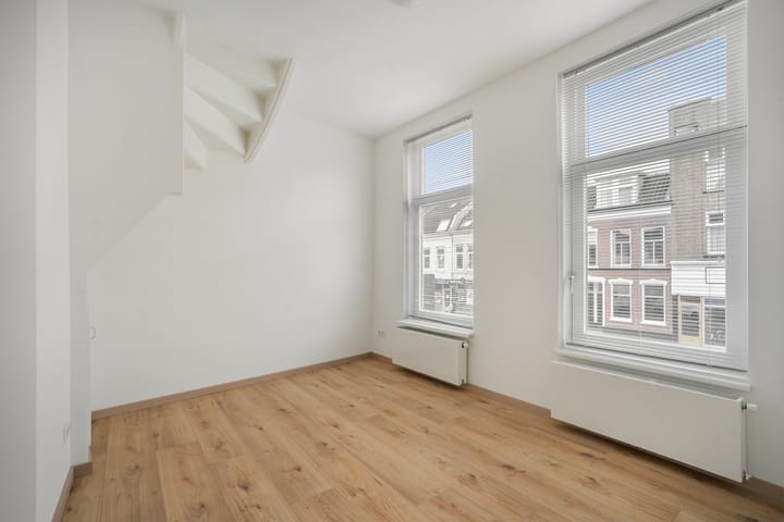 Foto 9 van Amsterdamsestraatweg 79