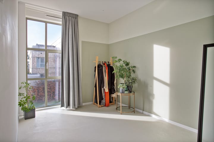 Foto 19 van Beeldbuisring 105