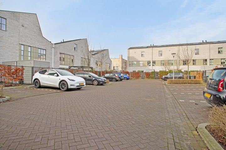 Foto 35 van Beeldbuisring 105