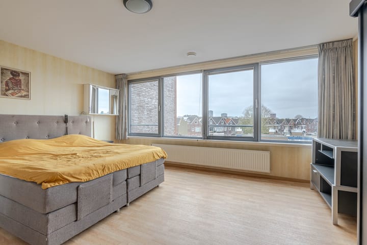 Foto 20 van Maashaven O.z. 184