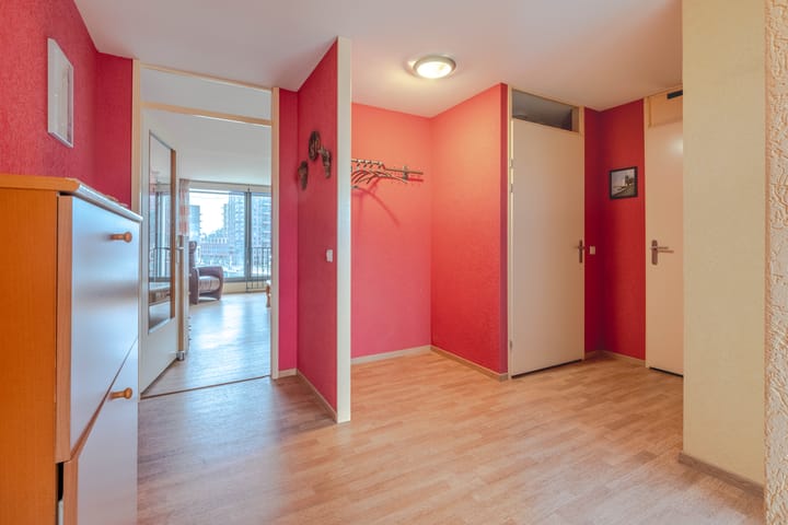 Foto 25 van Maashaven O.z. 184