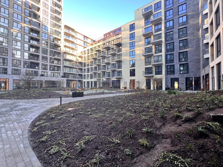 Photo 6 of Mies van der Rohestraat 261