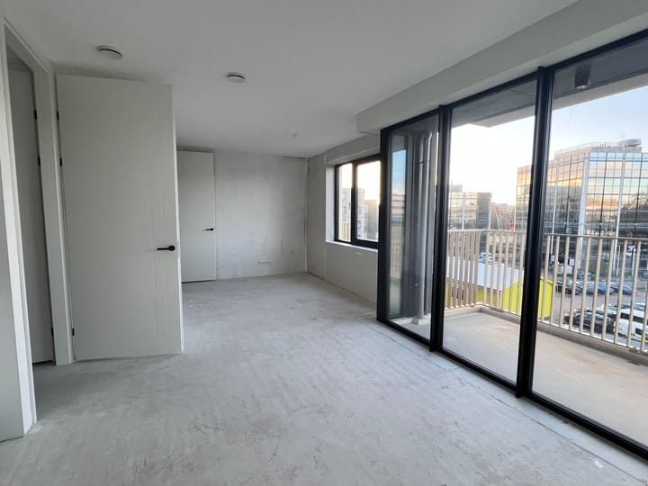 Photo 15 of Mies van der Rohestraat 261