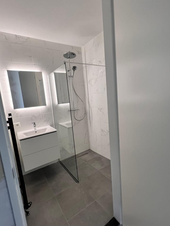 Photo 23 of Mies van der Rohestraat 261