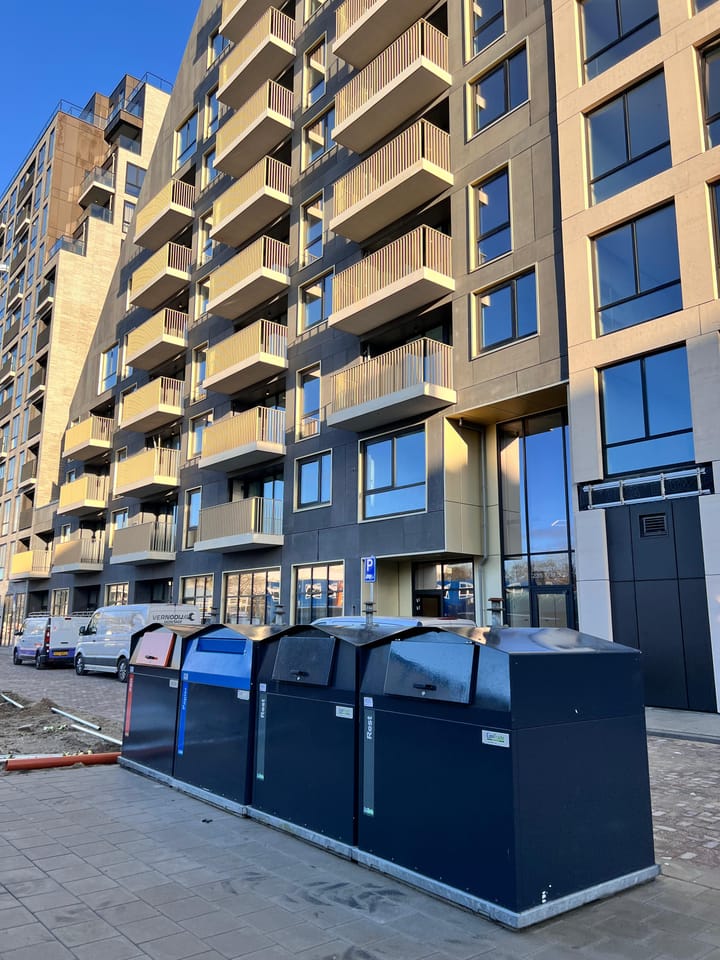 Photo 26 of Mies van der Rohestraat 261