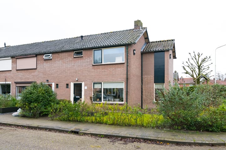 Foto 1 van de Haar 11