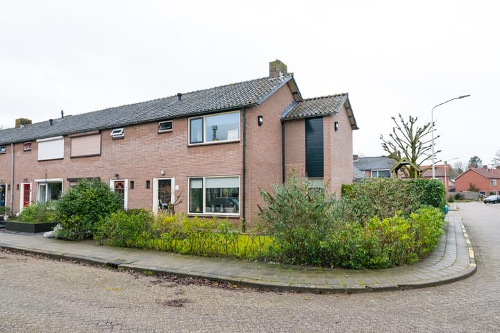 Foto 4 van de Haar 11