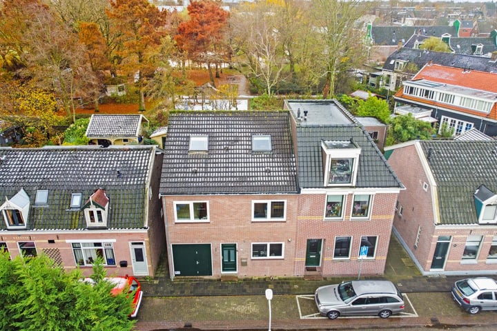 View photo 1 of Jan de Wittestraat 77