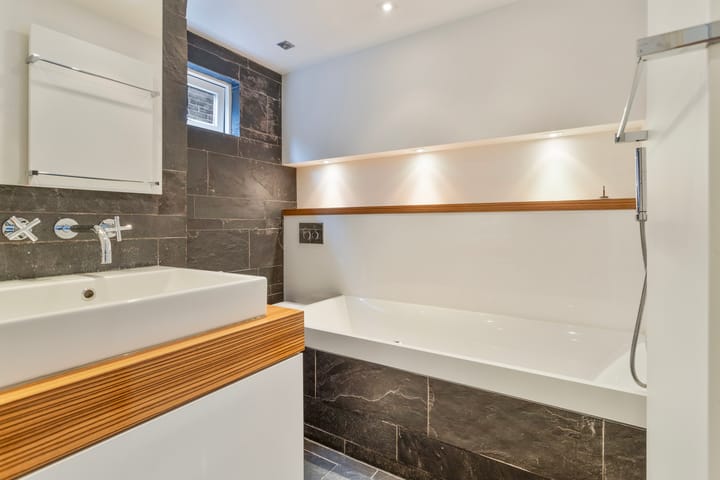 Photo 20 of Jan de Wittestraat 77