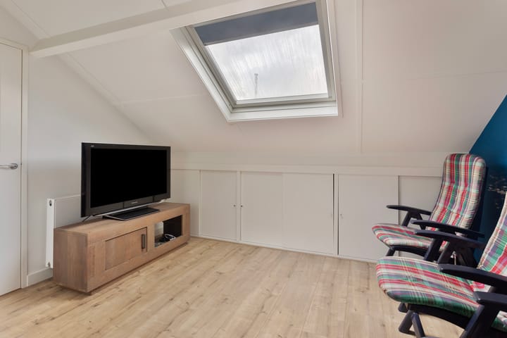 Photo 30 of Jan de Wittestraat 77