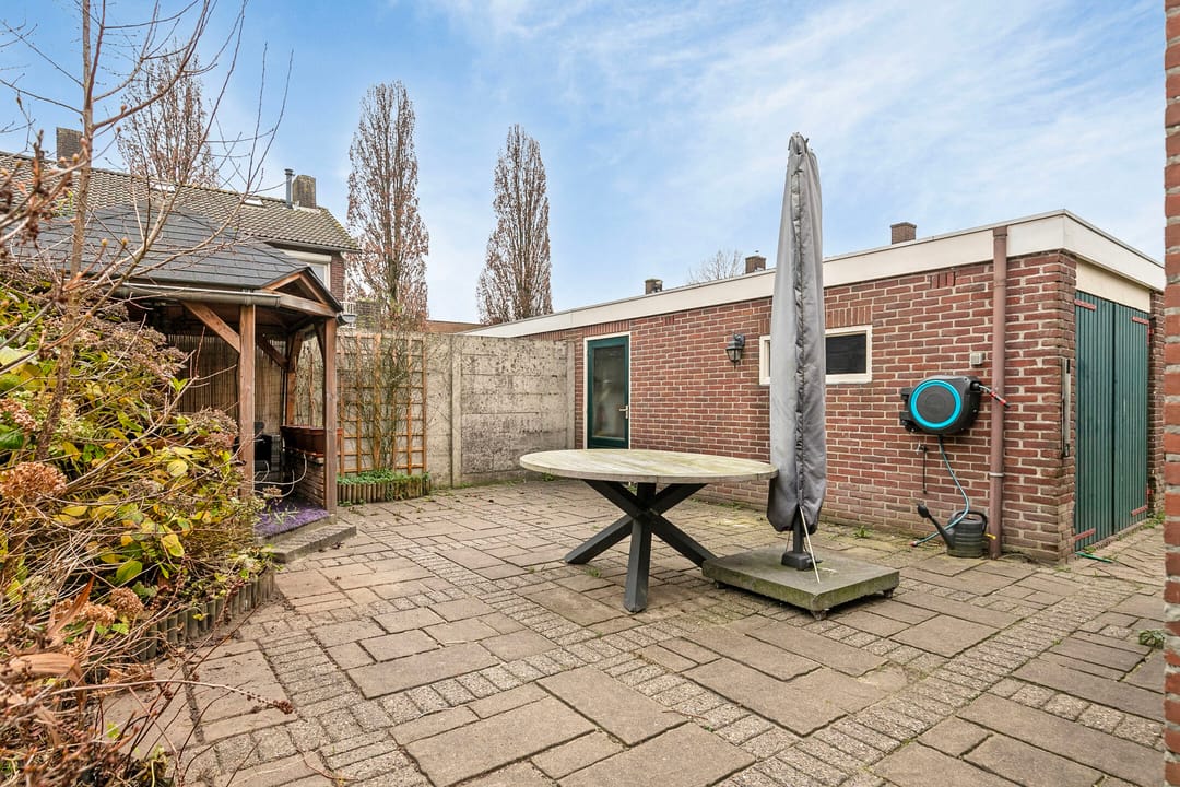 Foto 28 van Schoolstraat 24