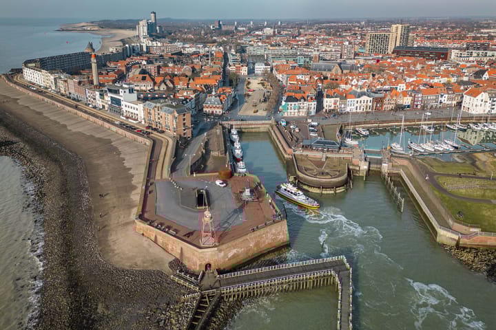 Photo 35 of Boulevard Bankert 172-A