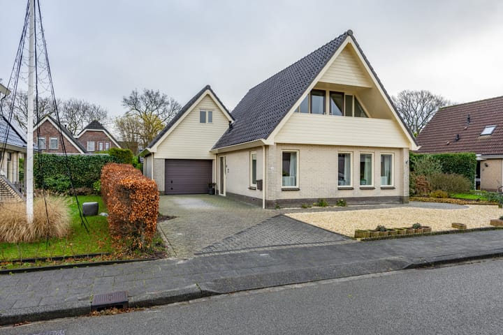 Foto 1 van A S Talmalaan 38