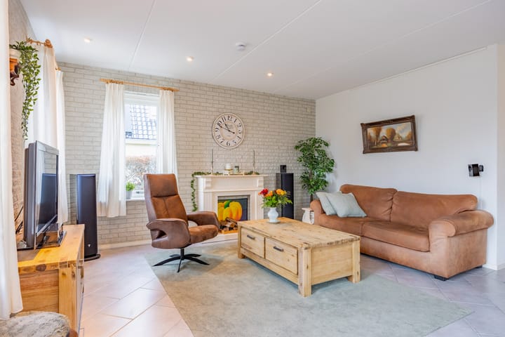 Foto 15 van A S Talmalaan 38