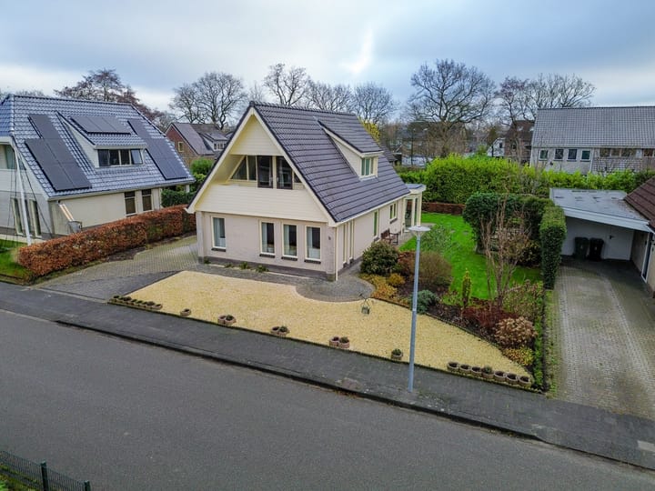 Foto 8 van A S Talmalaan 38